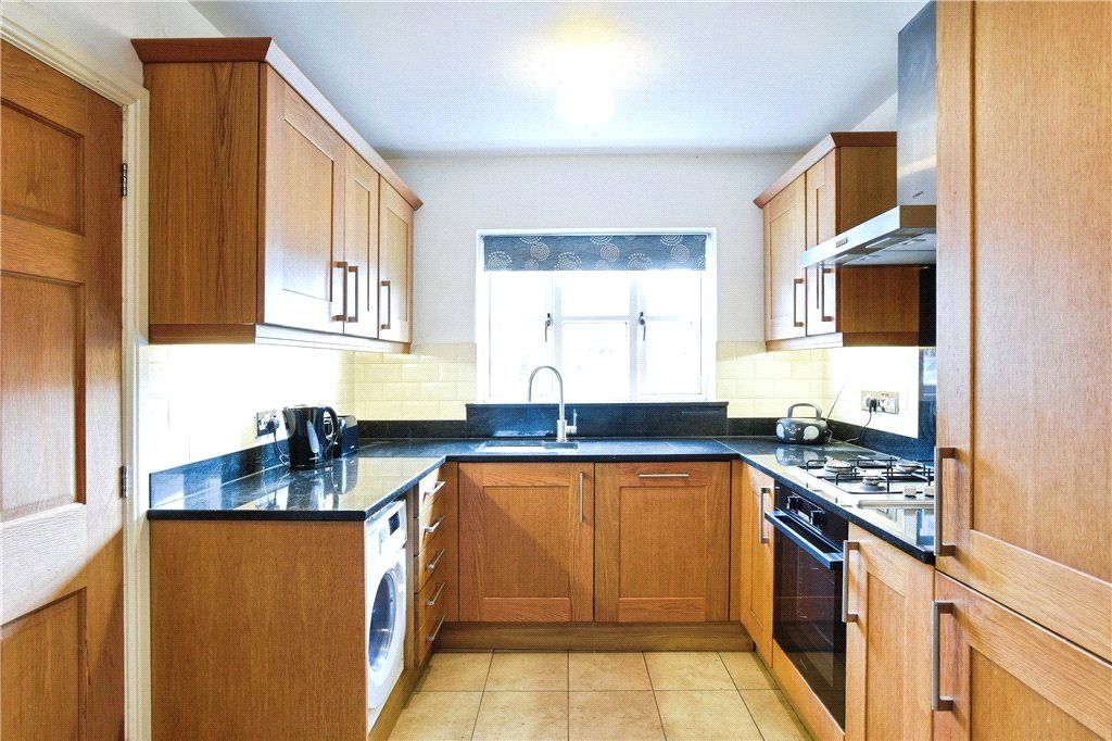 Property photo 2 of 16 Picture No. 28