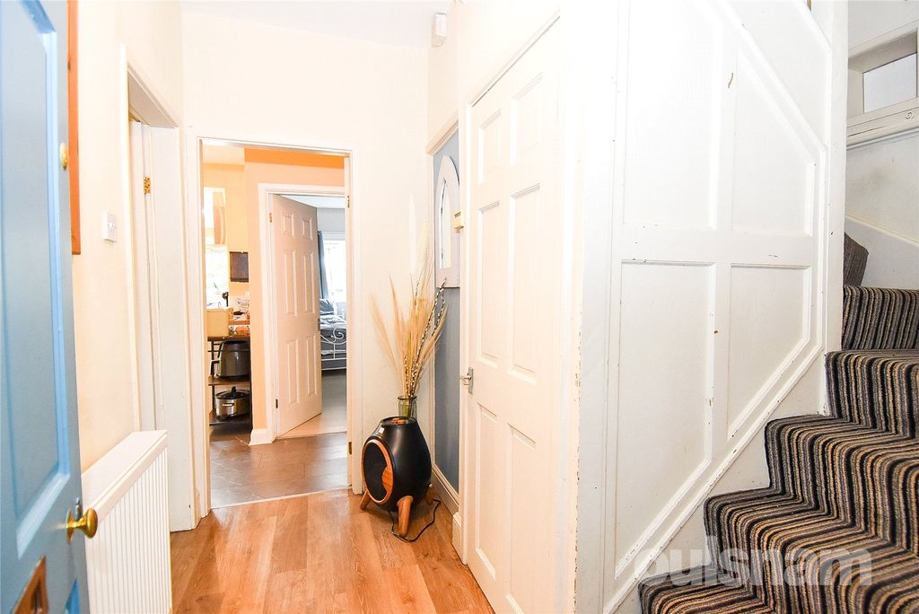 Property photo 2 of 29 Picture No. 02