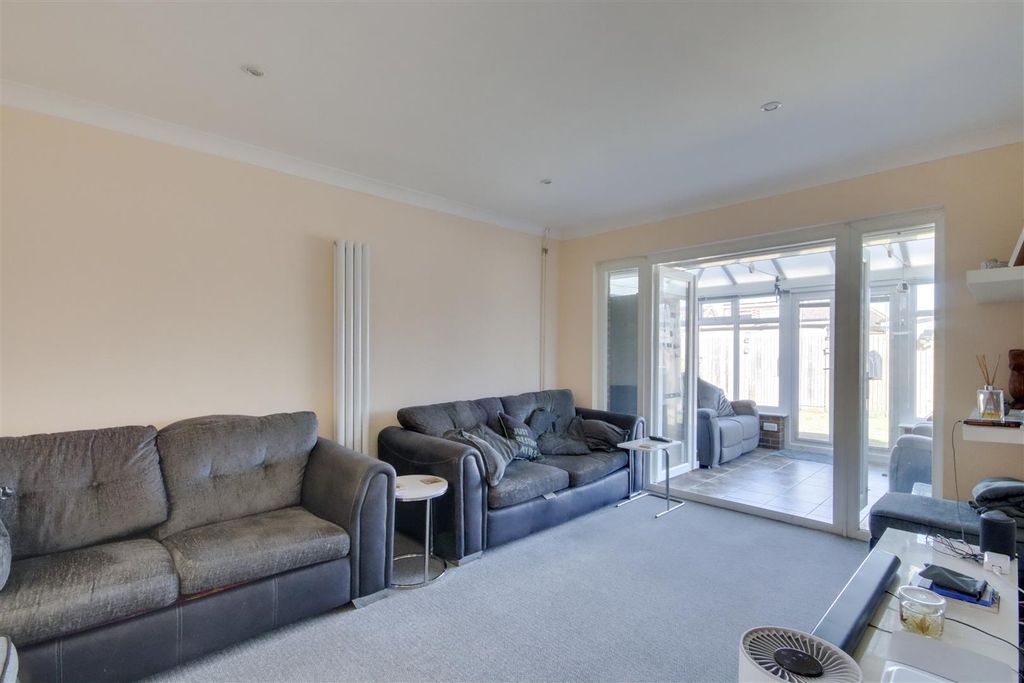 Property photo 2 of 21 Img_0842-Img_0847.Jpg