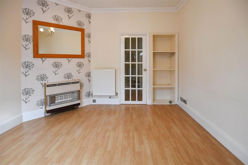 Property photo 2 of 13 Dsc_0812-1.Jpg