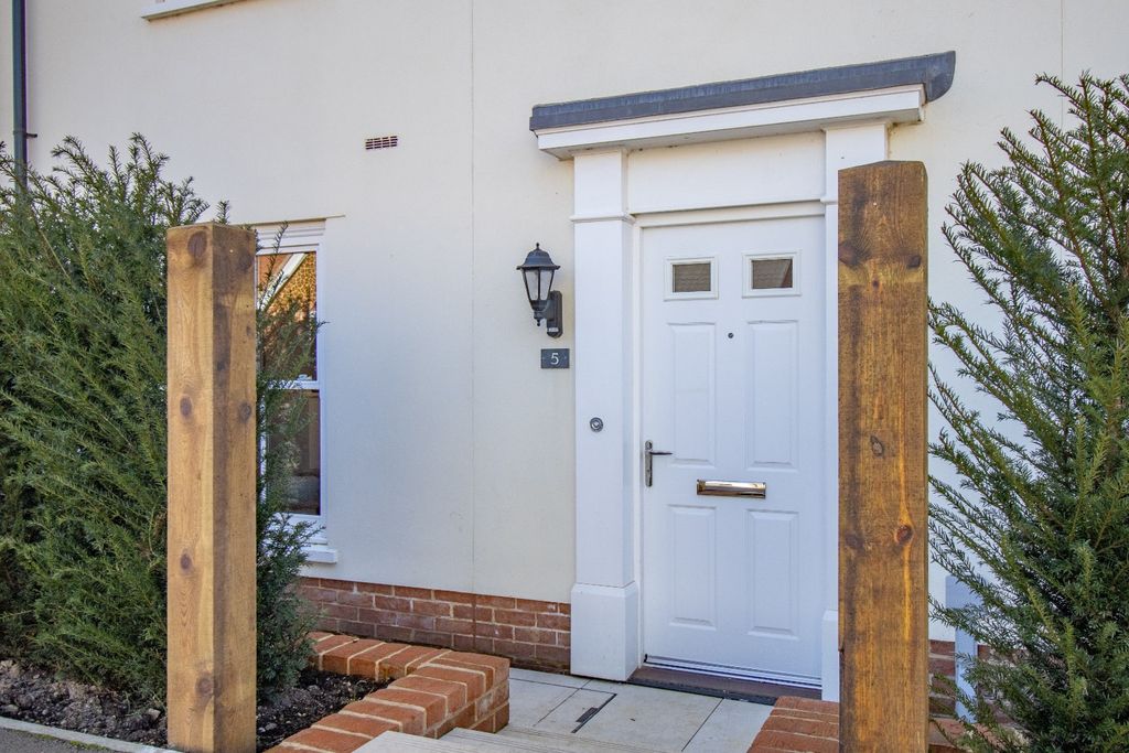 Property photo 3 of 21 3069505