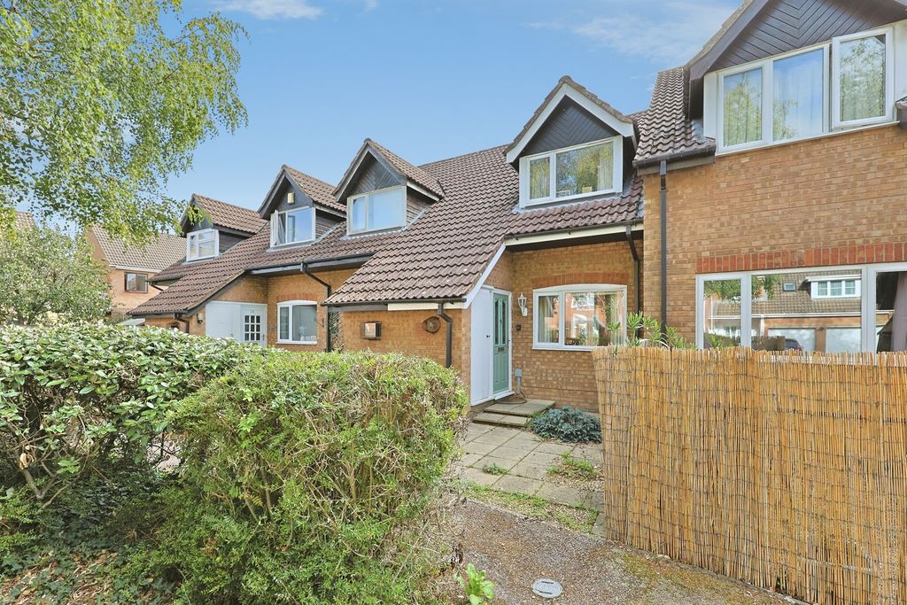 Property photo 1 of 12