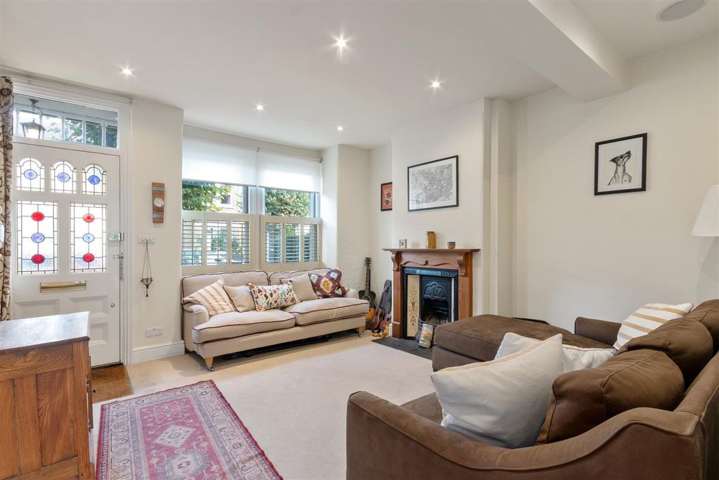 Property photo 3 of 12 Reception Room