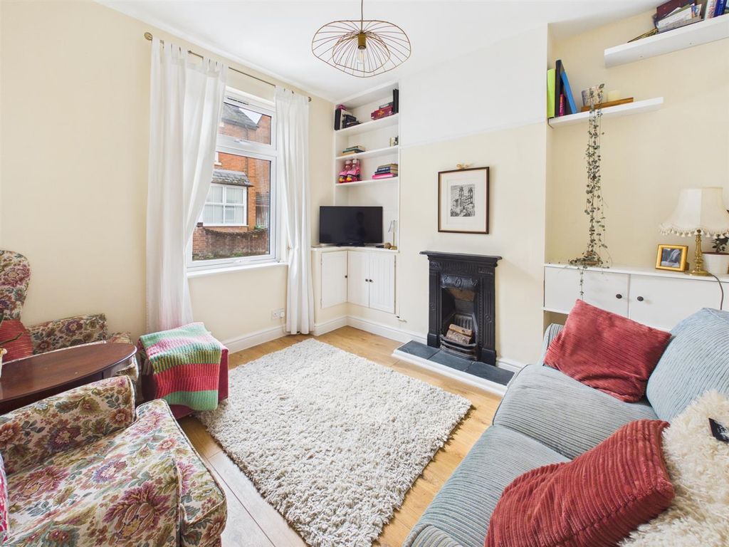 Property photo 3 of 12