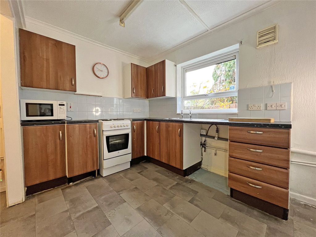 Property photo 2 of 6 Picture No. 07