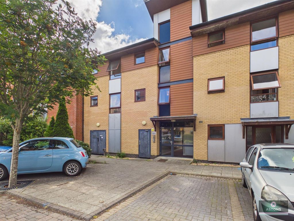 Property photo 1 of 7 Cam02067G0-Pr0325-Still007.Jpg