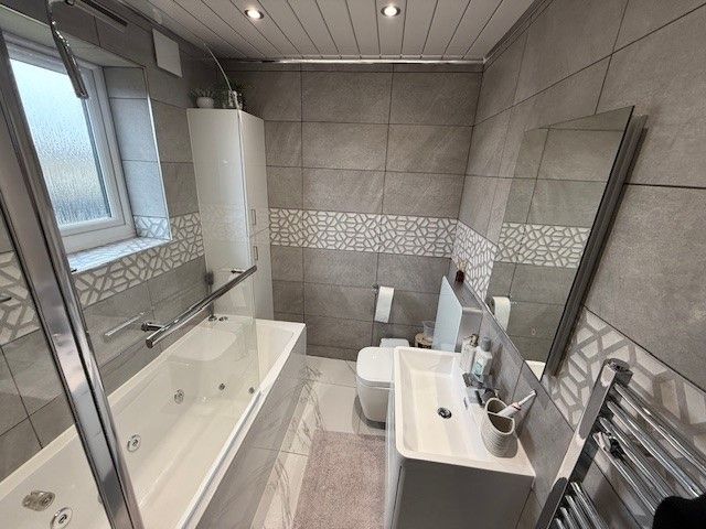 Property photo 3 of 3 Bathroom