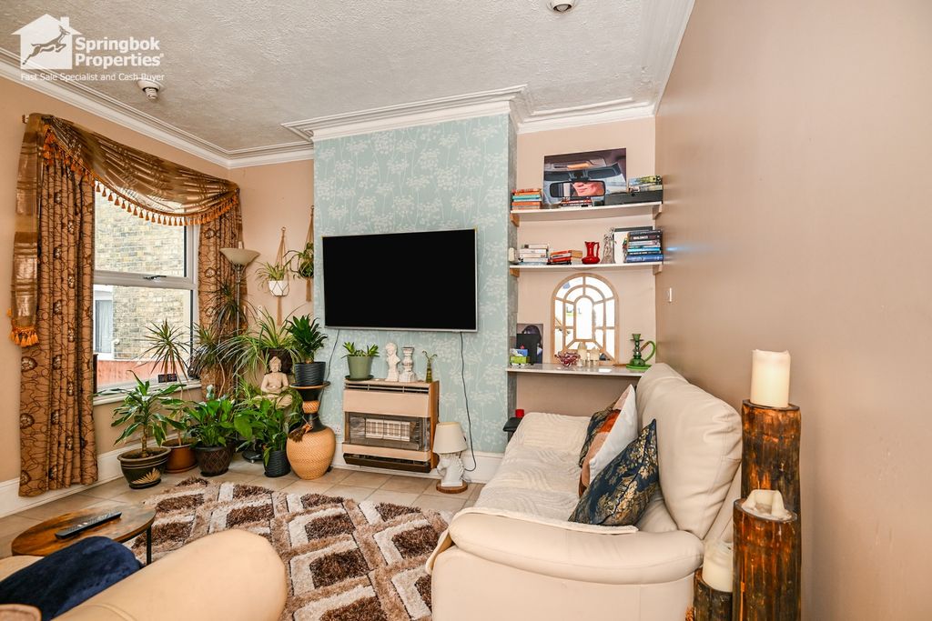 Property photo 2 of 15 Image 1