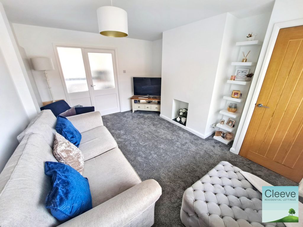 Property photo 3 of 9 1000169867