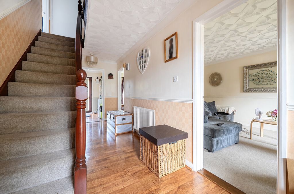 Property photo 3 of 15 1513617-1-6A969cd...