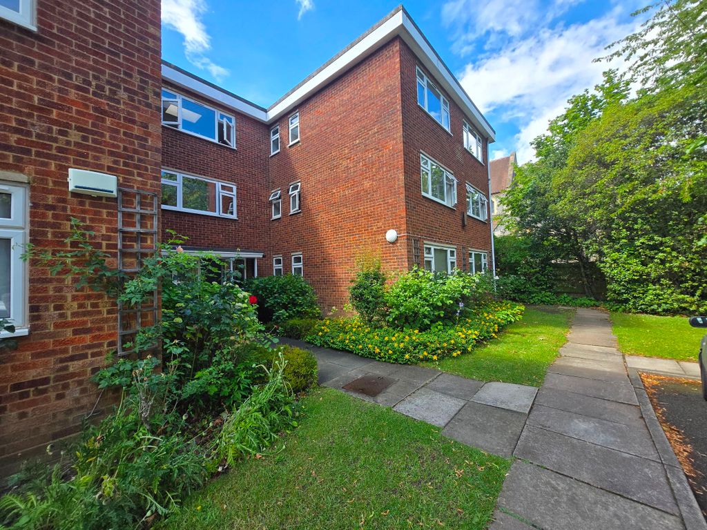 Property photo 1 of 5