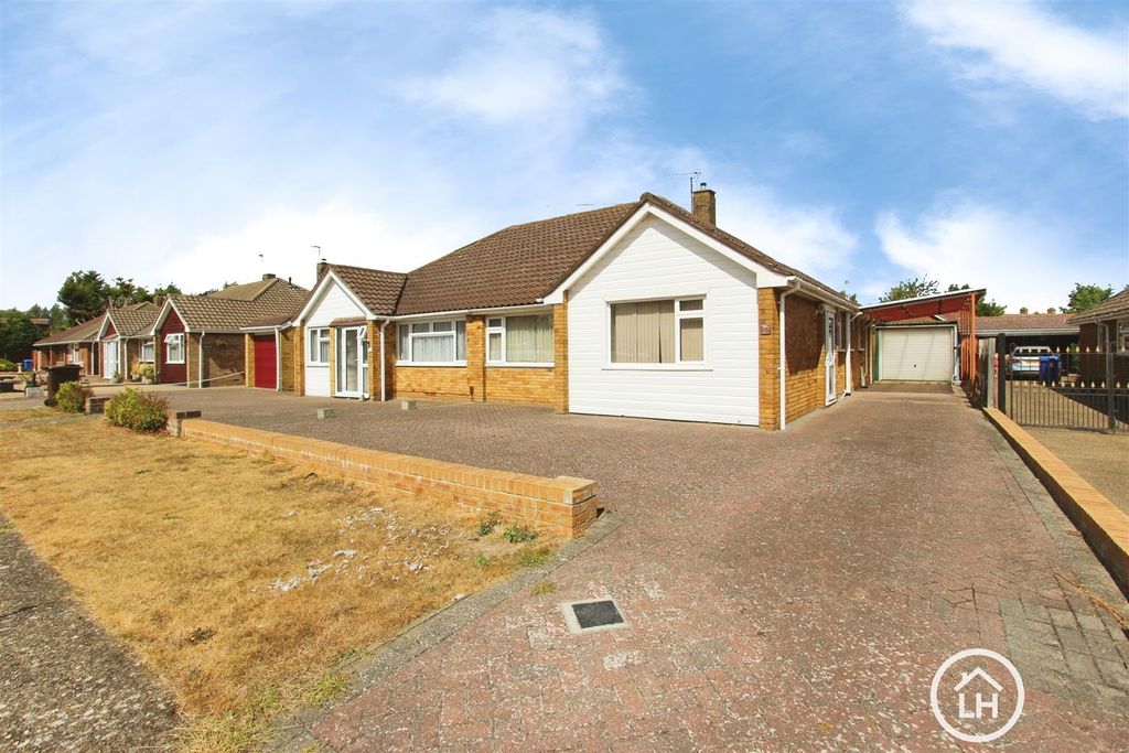 Property photo 1 of 15 Front
