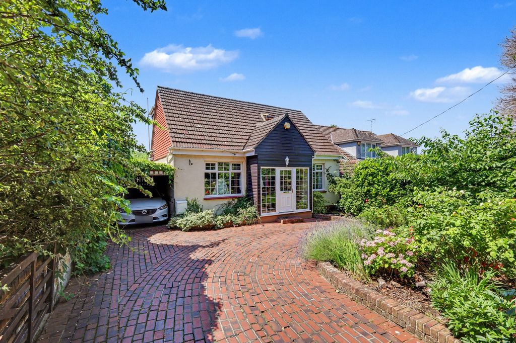 Property photo 1 of 19 5243780