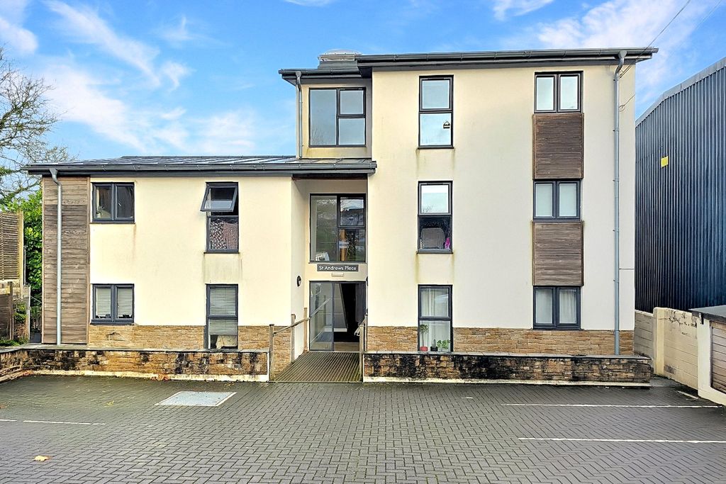 Property photo 1 of 9 Picture No. 11