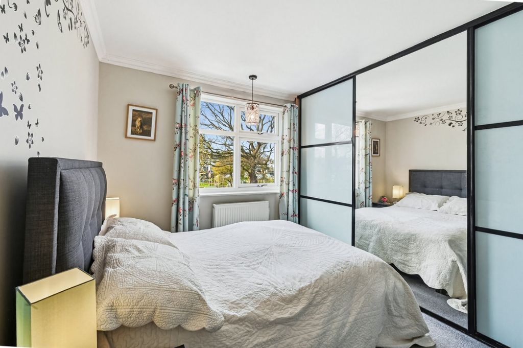 Property photo 2 of 14 Picture No. 02