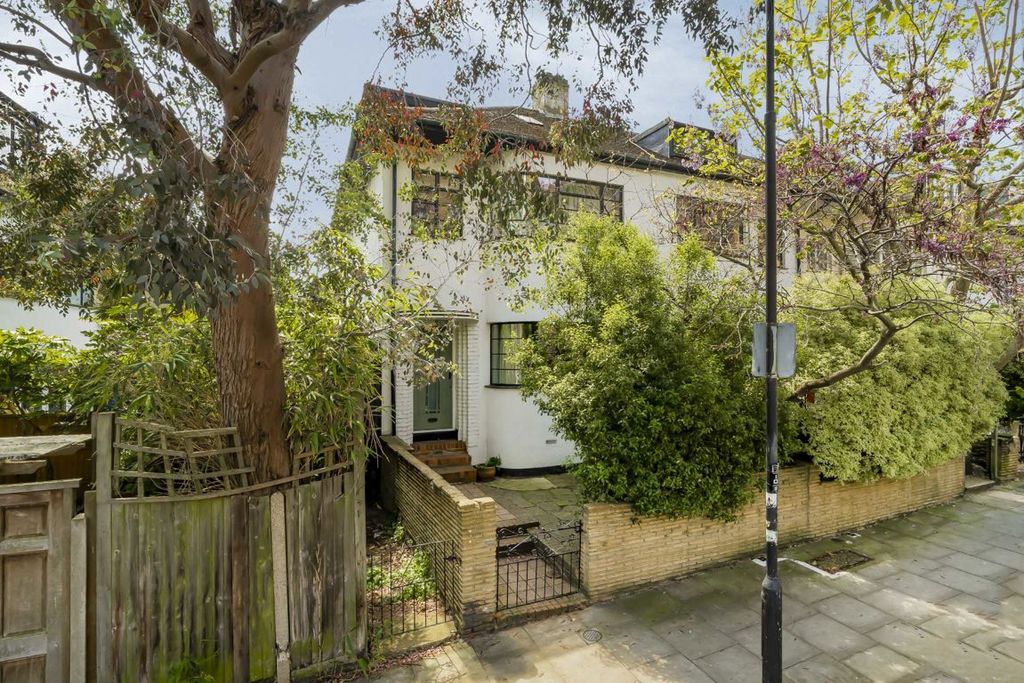 Property photo 1 of 7