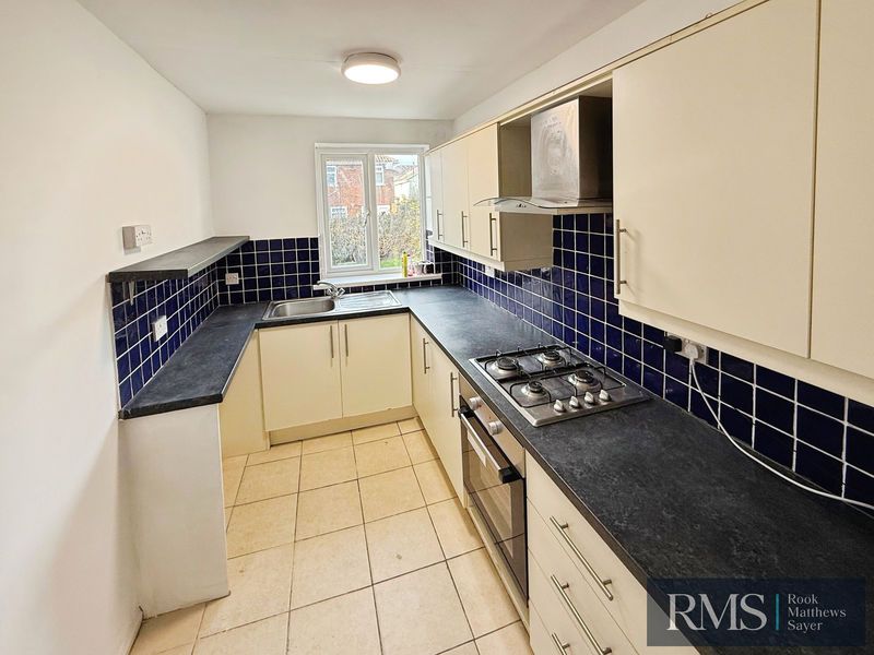 Property photo 3 of 7 Photo 5