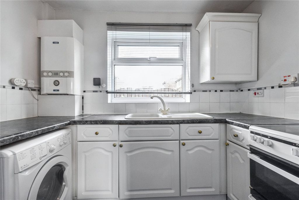 Property photo 3 of 12 Picture No. 22
