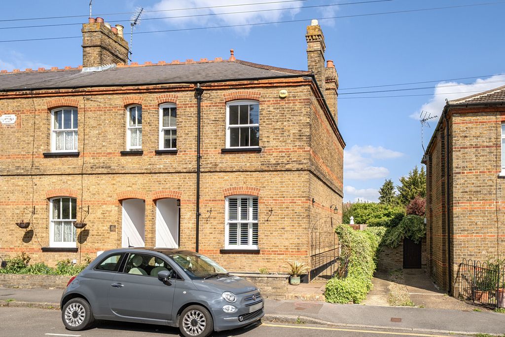 Property photo 1 of 20 1448864-16-69E756...