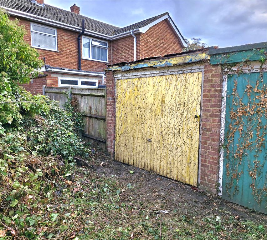 Property photo 3 of 13