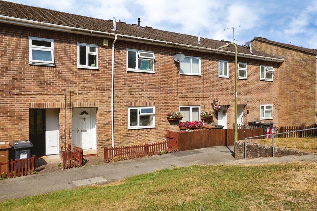 Property photo 1 of 13