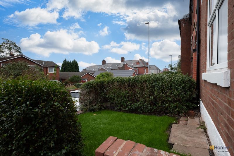 Property photo 3 of 37 Photo 25