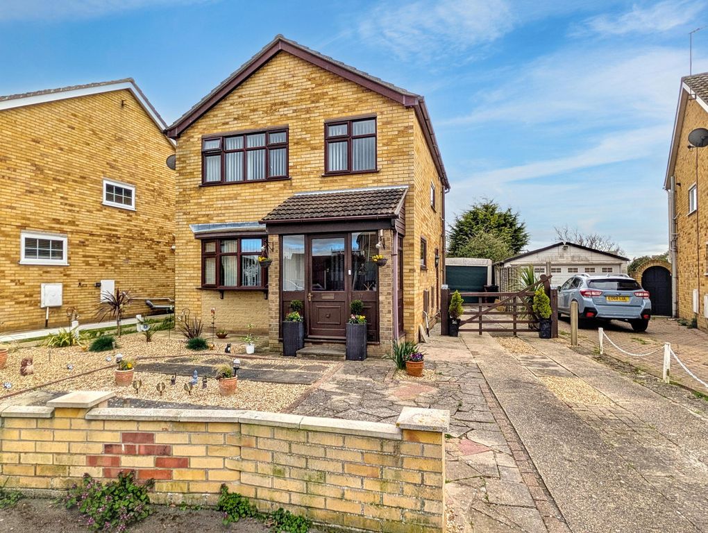 Property photo 1 of 16