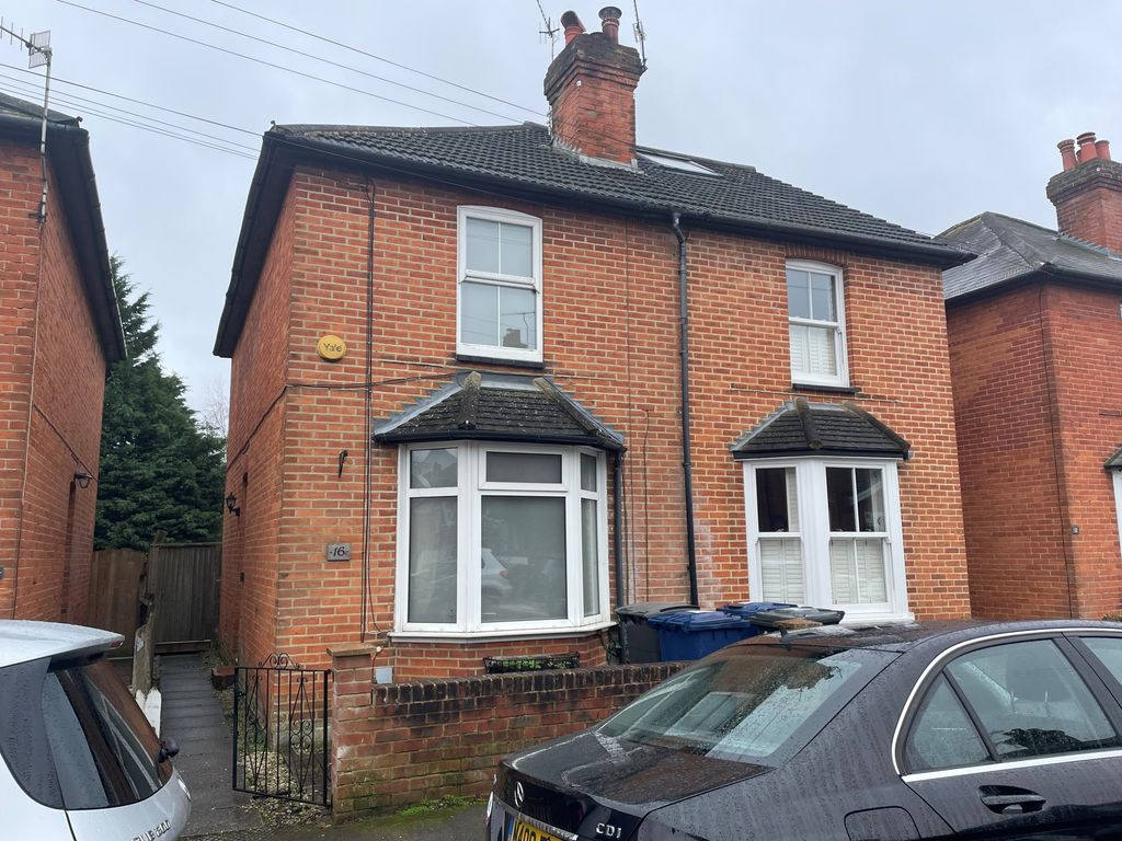 Property photo 1 of 8 Front