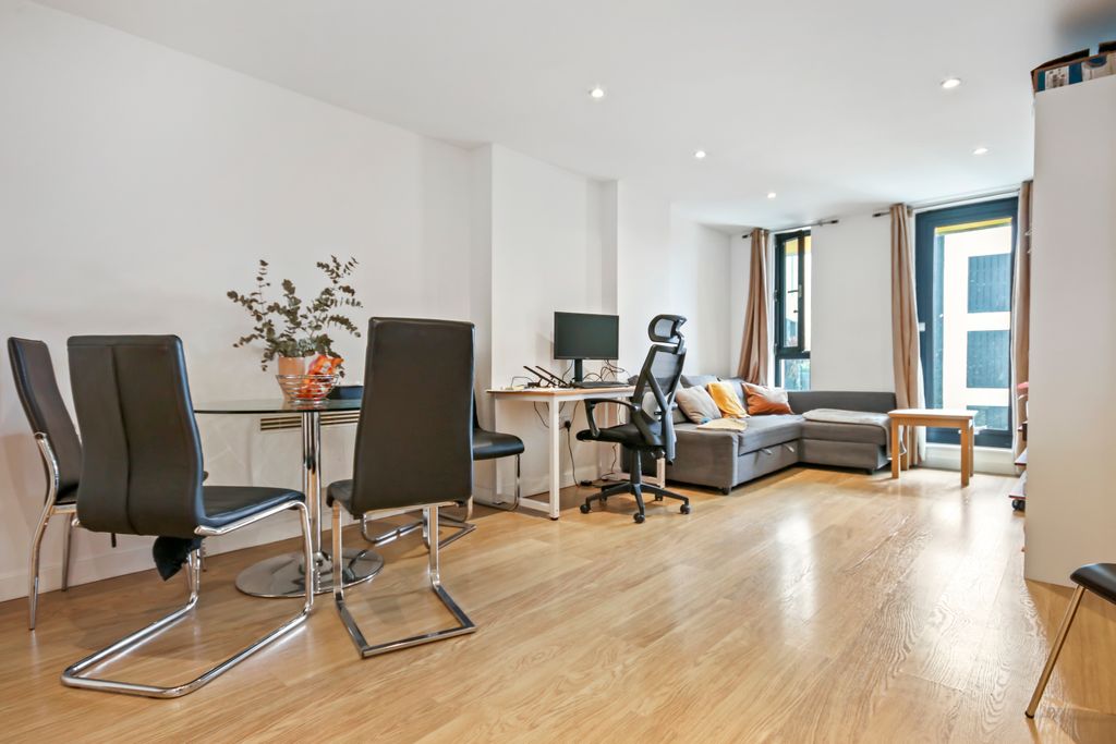 Property photo 1 of 11 May 2022 (3).Jpg