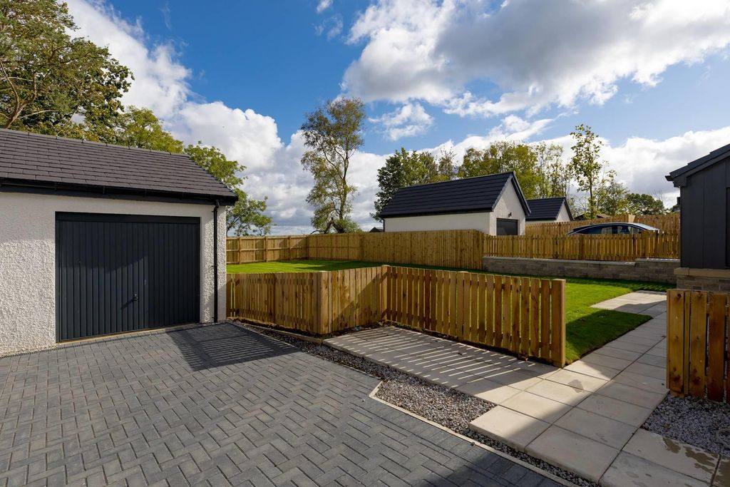 Additional image 19 of 4 bed detached house for saleThe Village, Roslynlee, Edinburgh EH25