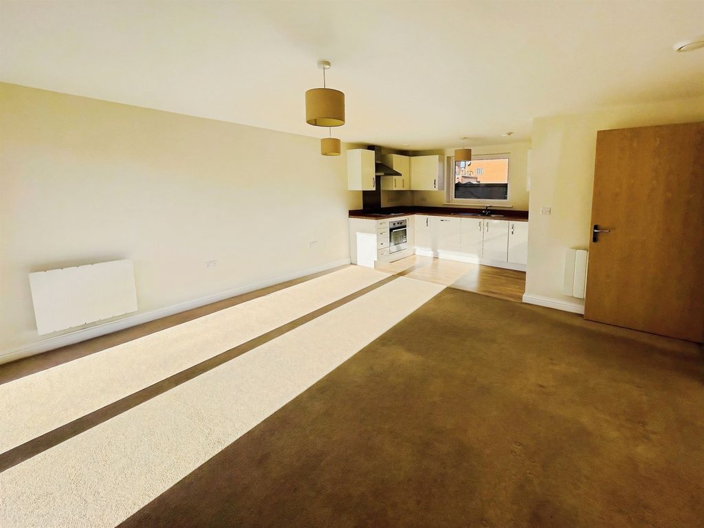 Property photo 3 of 7