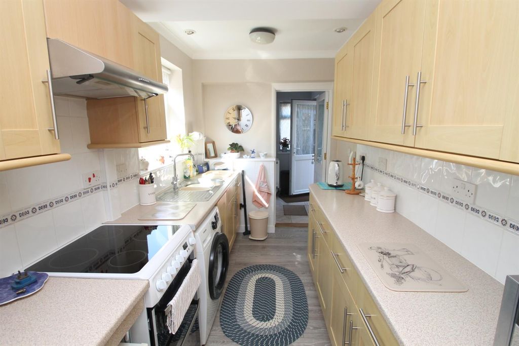 Property photo 3 of 12 Img_0230.Jpg