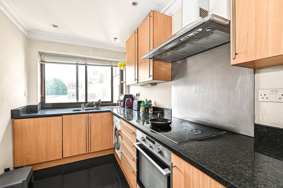 Property photo 3 of 14 Picture No. 14