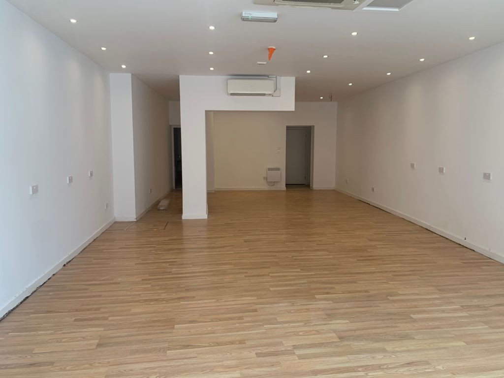 Property photo 3 of 6 Photo 6