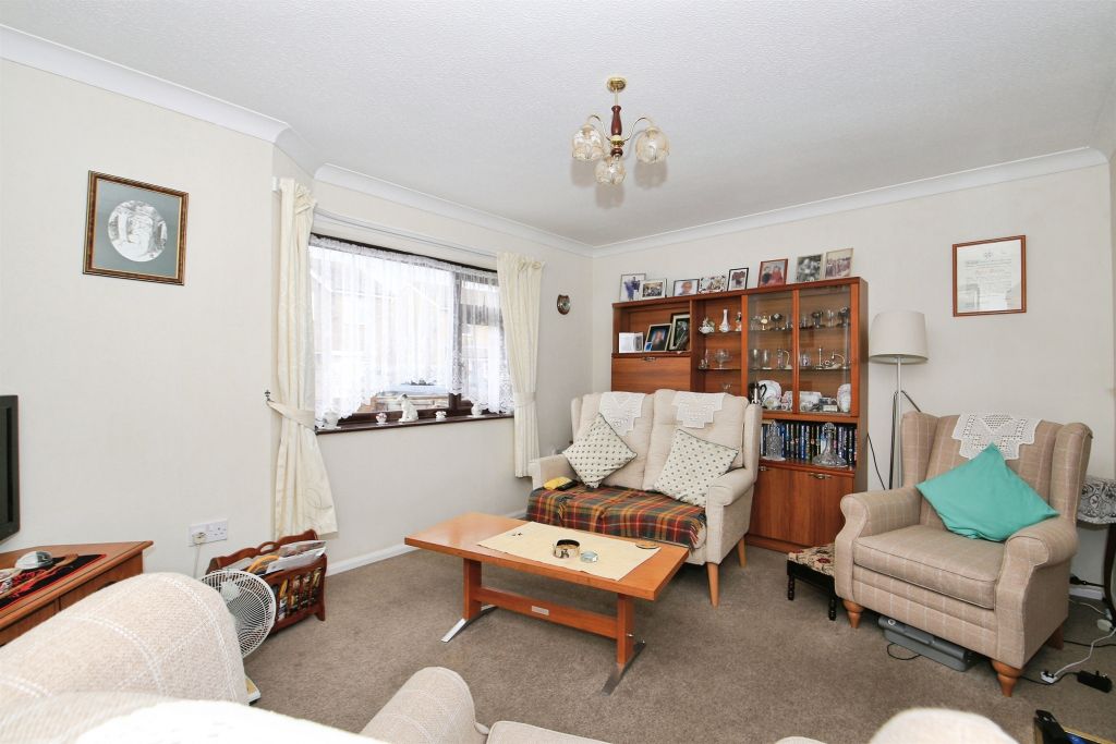 Property photo 3 of 18