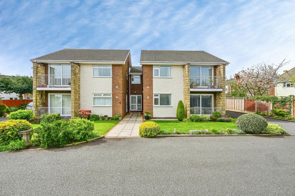 Property photo 1 of 15 Pbox-Img.Jpg
