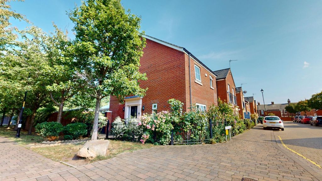 Property photo 1 of 28 4427510