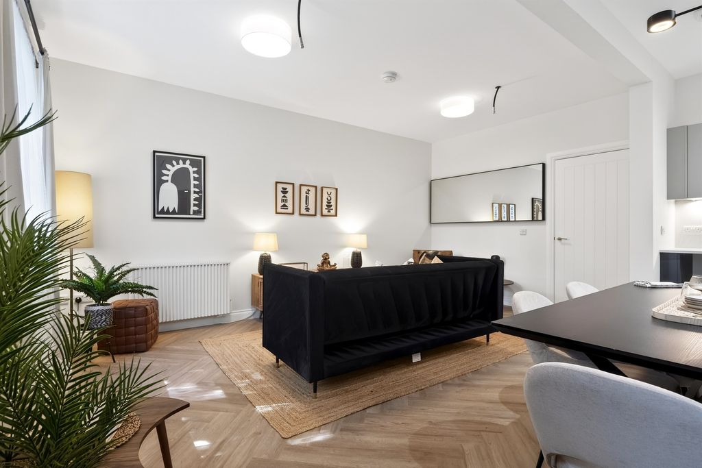 Additional image 6 of 2 bed flat for salePriory Park, Main Road, Castlehead, Paisley PA2