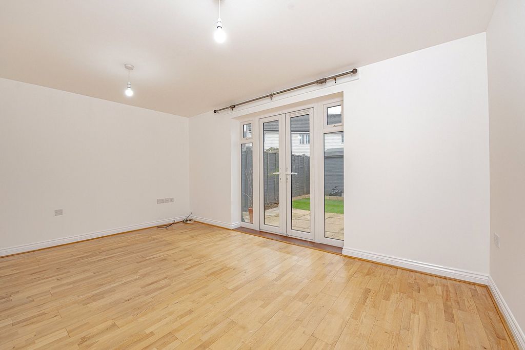 Property photo 2 of 13 Picture No. 07