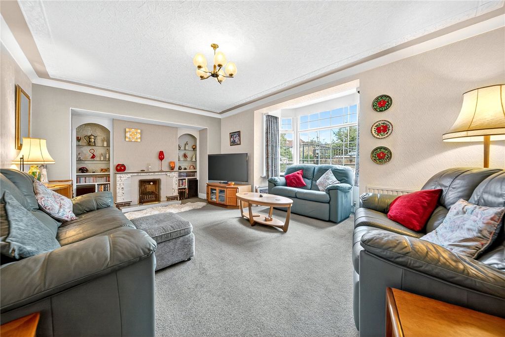 Property photo 2 of 14 Picture No. 10