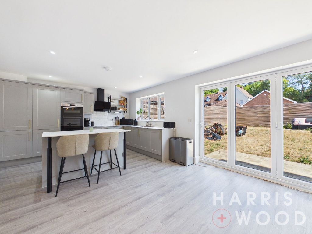 Property photo 2 of 17 5293465