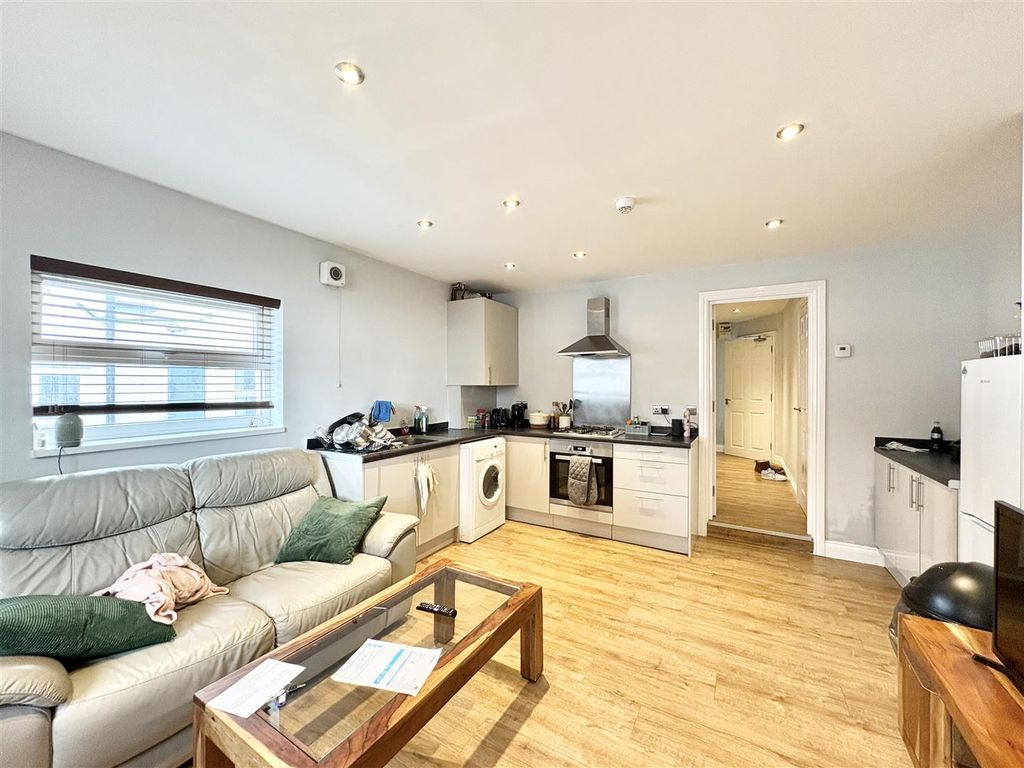 Property photo 1 of 8 Image00006.Jpeg