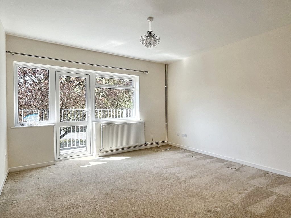 Property photo 2 of 9 Not Specified