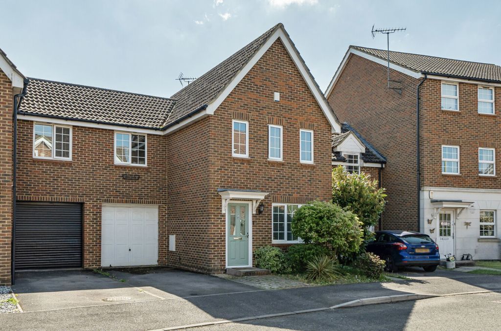 Property photo 1 of 19 1433760-2-69E8A2c...