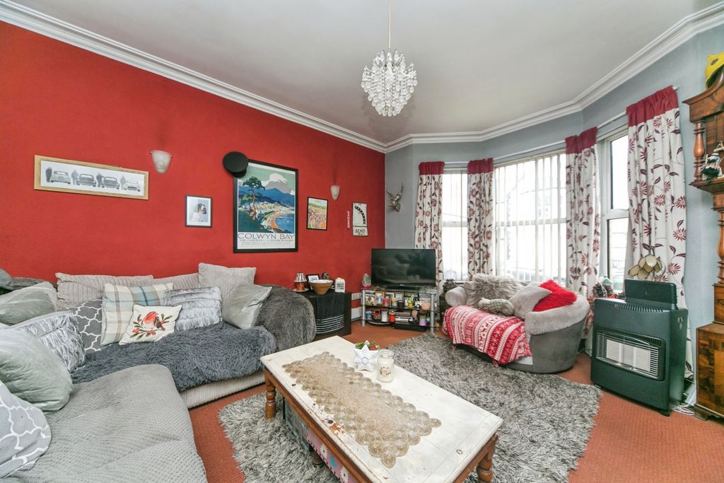 Property photo 2 of 10 Pbox-Img.Jpg