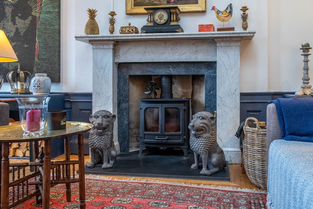 Property photo 3 of 25 Property Image 3