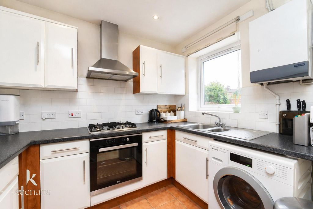 Property photo 3 of 15 4-10.Jpg