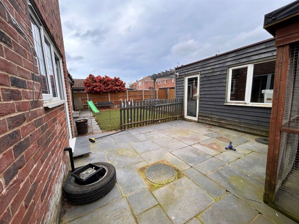 Property photo 3 of 5