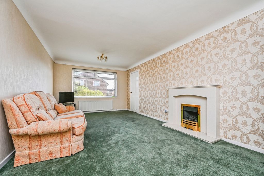 Property photo 2 of 15 Pbox-Img.Jpg