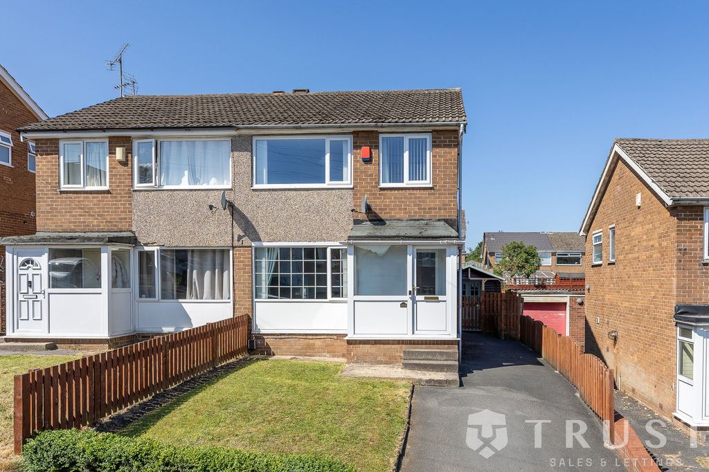 Property photo 1 of 36